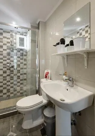 Bright Spacious Two-bedroom Apartment