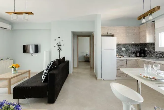 Bright Spacious Two-bedroom Апартаменты